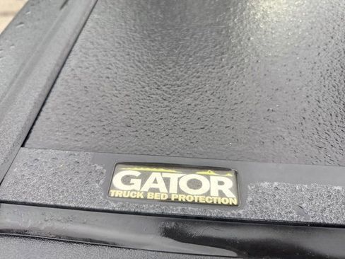 Certified 2018 RAM 2500 Big Horn w/ Sport Appearance Group image 12