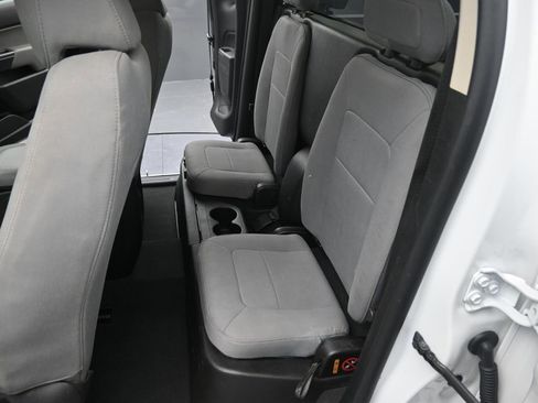 Used 2019 Chevrolet Colorado W/T image 24