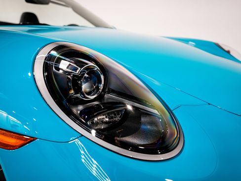 Used 2018 Porsche 911 Carrera 4S image 40