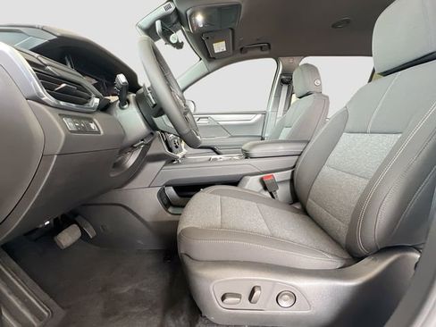 New 2026 GMC Acadia Elevation image 15