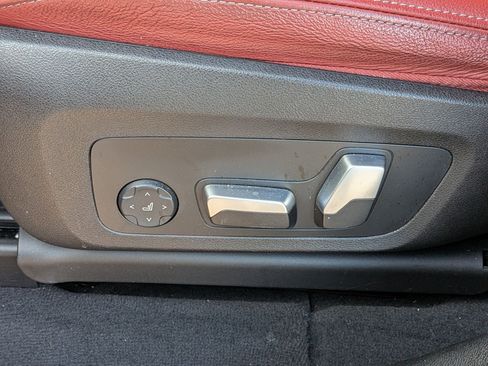 Used 2023 BMW X3 xDrive30i w/ M Sport Package image 15