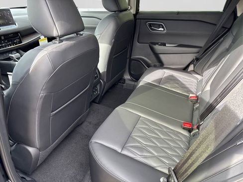 New 2026 Nissan Rogue Platinum w/ Platinum Premium Package image 10