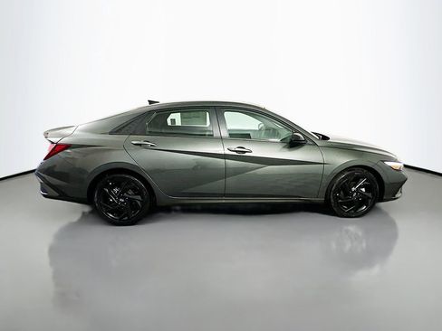 New 2026 Hyundai Elantra Sport image 4