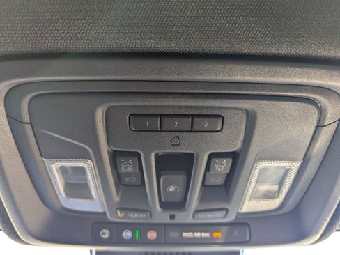 Used 2024 Chevrolet Silverado 3500 High Country w/ Technology Package image 30