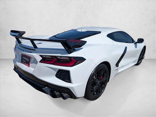 Used 2022 Chevrolet Corvette Stingray Premium Cpe w/ Z51 Performance Package RWD image 5