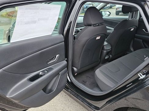 New 2026 Hyundai Elantra Blue image 13