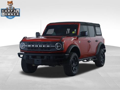 Used 2025 Ford Bronco Big Bend w/ Black Diamond Package AWD/4WD image 8