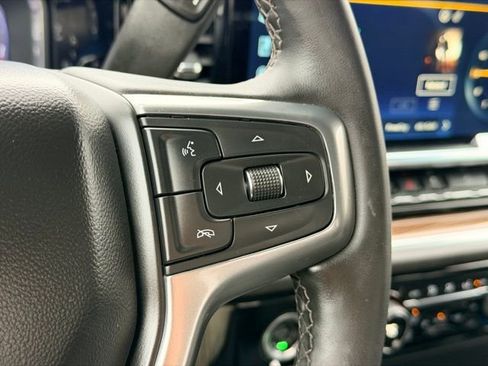 Used 2024 Chevrolet Silverado 1500 LT w/ Z71 Off-Road Package image 12