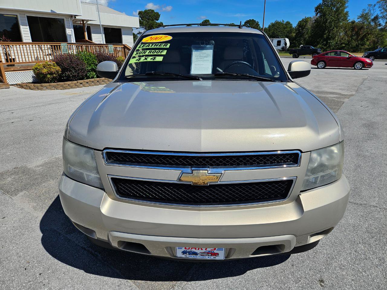 Used 2007 Chevrolet Suburban LT w/ LT Preferred Equipment Group AWD/4WD image 9