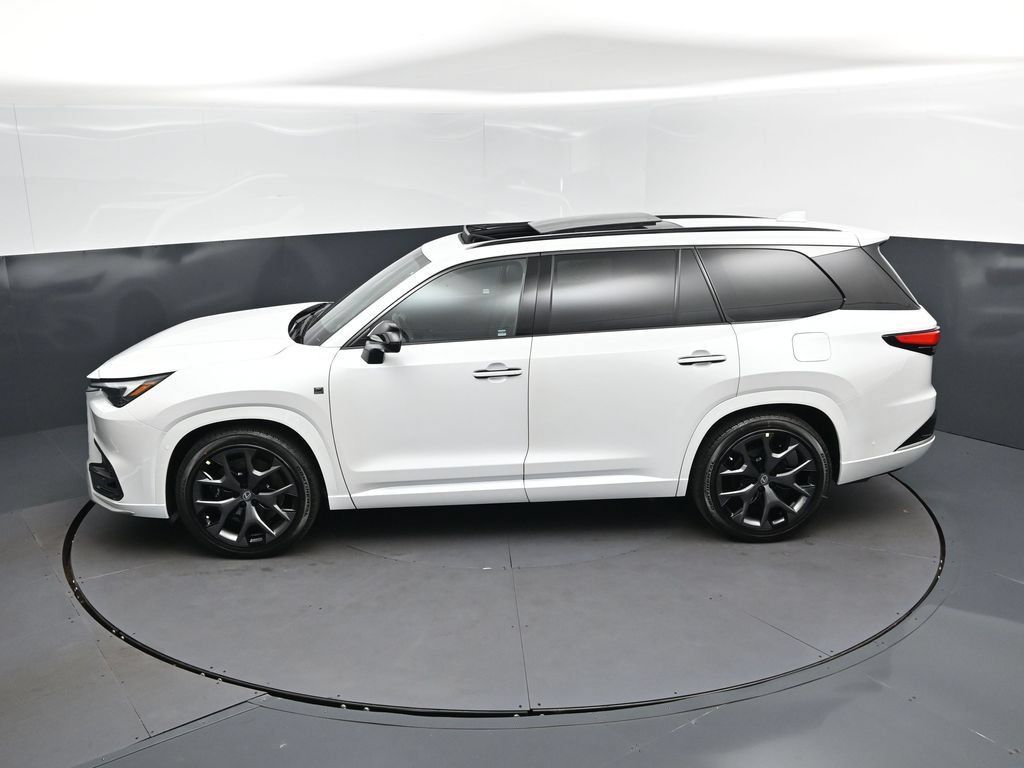 New 2026 Lexus TX 500h AWD w/ Technology Package image 33