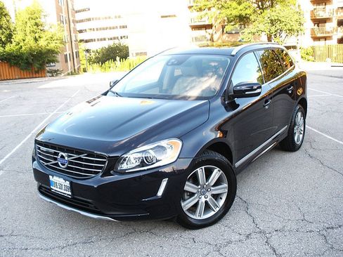 Used 2016 Volvo XC60 T6 Platinum w/ Protection Package AWD/4WD image 1