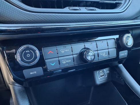 New 2026 Jeep Compass Altitude AWD/4WD image 14