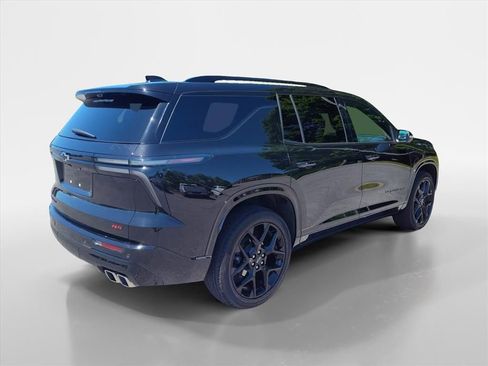 Used 2024 Chevrolet Traverse RS w/ LPO, Floor Liner Package AWD/4WD image 5