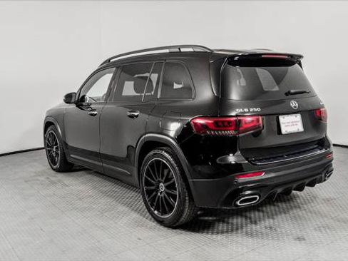 Used 2023 Mercedes-Benz GLB 250 4MATIC image 6