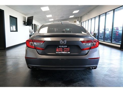Used 2018 Honda Accord Sport image 6