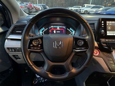 Used 2019 Honda Odyssey EX-L image 11