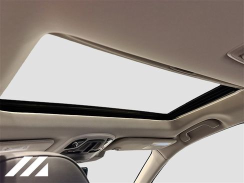 Certified 2025 Subaru Outback Touring XT w/ Popular Package #2 image 23