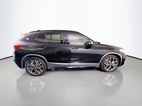 Used 2021 BMW X2 sDrive28i w/ M Sport X Package image 11