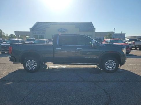 Used 2021 GMC Sierra 2500 Denali w/ Denali Ultimate Package AWD/4WD image 27