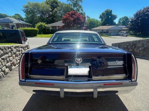 Used 1994 Cadillac Fleetwood Brougham RWD image 8