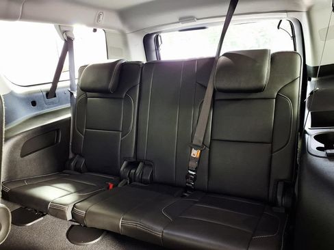 Used 2020 GMC Yukon XL Denali w/ Denali Ultimate Package RWD image 9