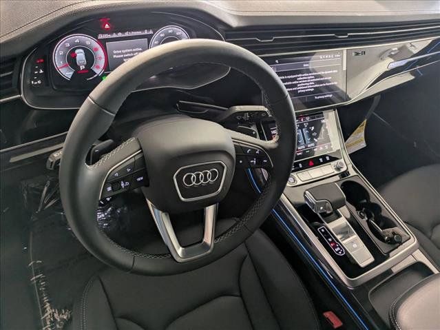 New 2026 Audi Q7 3.0T Premium Plus w/ Premium Plus Package AWD/4WD image 3
