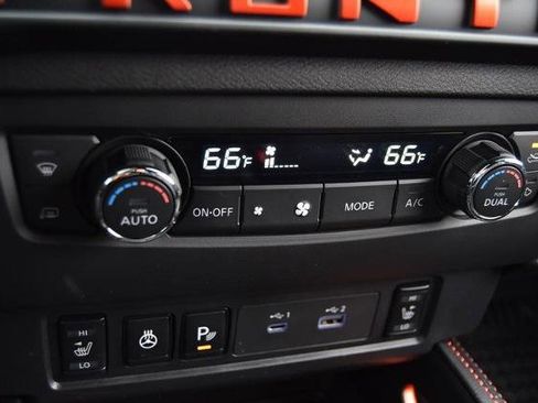 Certified 2025 Nissan Frontier PRO-4X w/ Pro Premium Package image 22