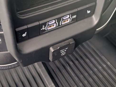 Used 2019 RAM 2500 Laramie AWD/4WD image 27
