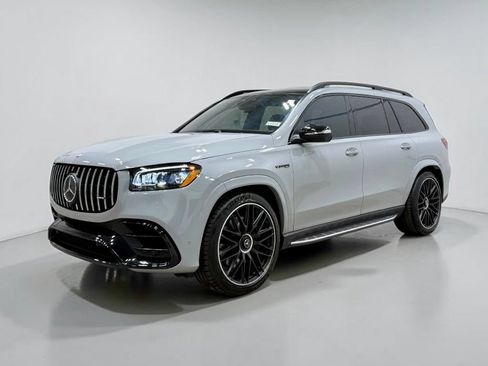 Used 2025 Mercedes-Benz GLS 63 AMG 4MATIC image 14