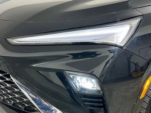 Used 2024 Buick Envista Avenir image 32