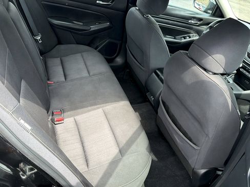 Used 2020 Nissan Altima 2.5 S FWD image 8