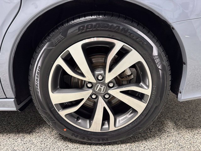 Used 2023 Honda Odyssey Touring image 19