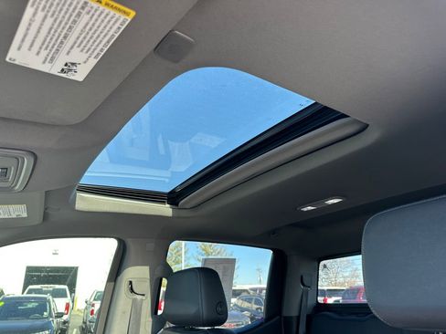 Used 2021 GMC Sierra 1500 SLT w/ SLT Convenience Package image 30