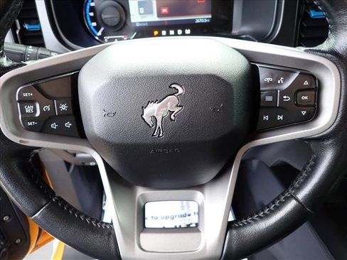 Used 2022 Ford Bronco Black Diamond image 14