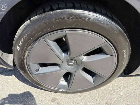 Used 2022 Tesla Model 3 Long Range AWD/4WD image 20