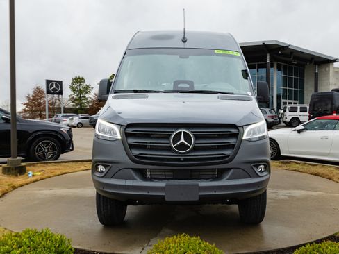 New 2026 Mercedes-Benz Sprinter 2500 image 8