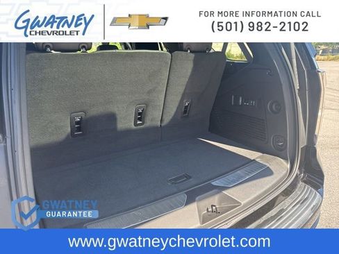 Used 2024 Chevrolet Tahoe Z71 w/ Luxury Package image 34