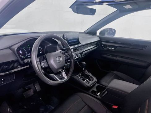Used 2024 Honda CR-V Sport Touring image 10