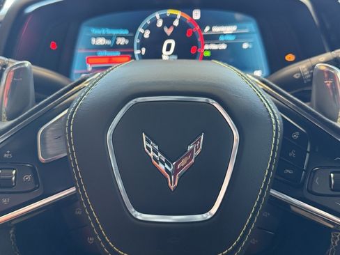 Used 2023 Chevrolet Corvette Stingray Premium Conv w/ Z51 Performance Package image 21