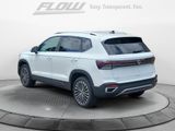 New 2025 Volkswagen Taos SE image 5