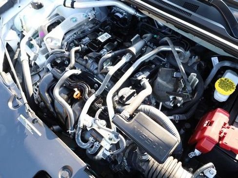 Certified 2025 Nissan Sentra SV FWD image 25