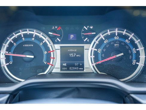 Used 2018 Toyota 4Runner SR5 Premium AWD/4WD image 24