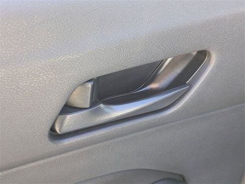 Used 2024 Nissan Altima 2.5 SV image 28