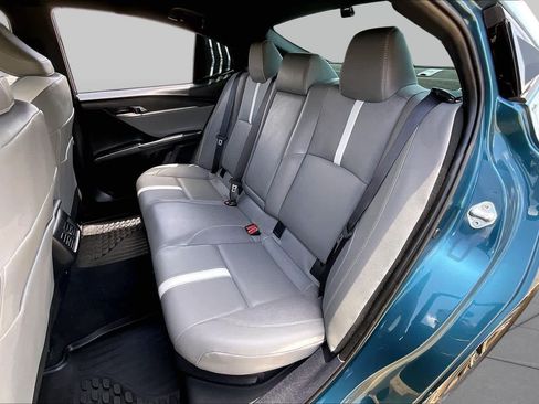 Used 2025 Toyota Camry SE FWD image 20