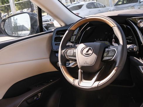 New 2026 Lexus RX 350 AWD image 18