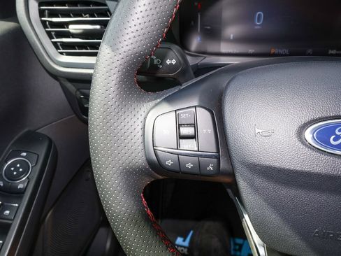 Used 2025 Ford Escape ST-Line Select AWD/4WD image 24