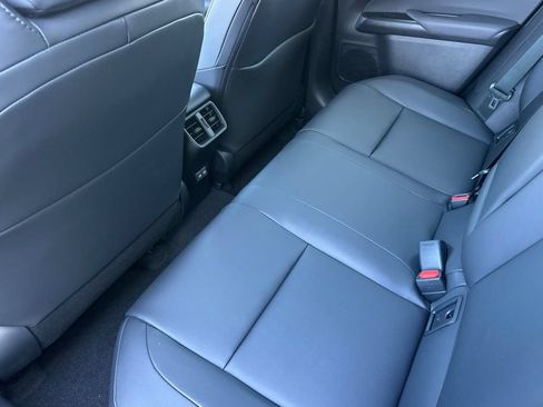 Used 2026 Lexus UX 300h FWD image 12