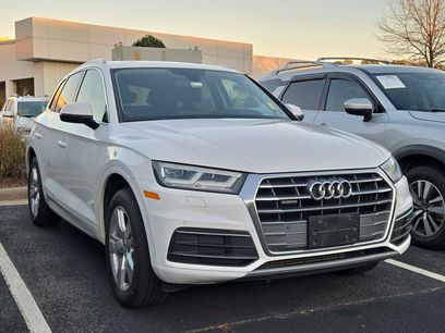 Used 2019 Audi Q5 2.0T Premium Plus w/ Premium Plus Package