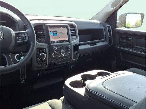 Used 2024 RAM 1500 Tradesman w/ Tradesman SXT Package AWD/4WD image 5