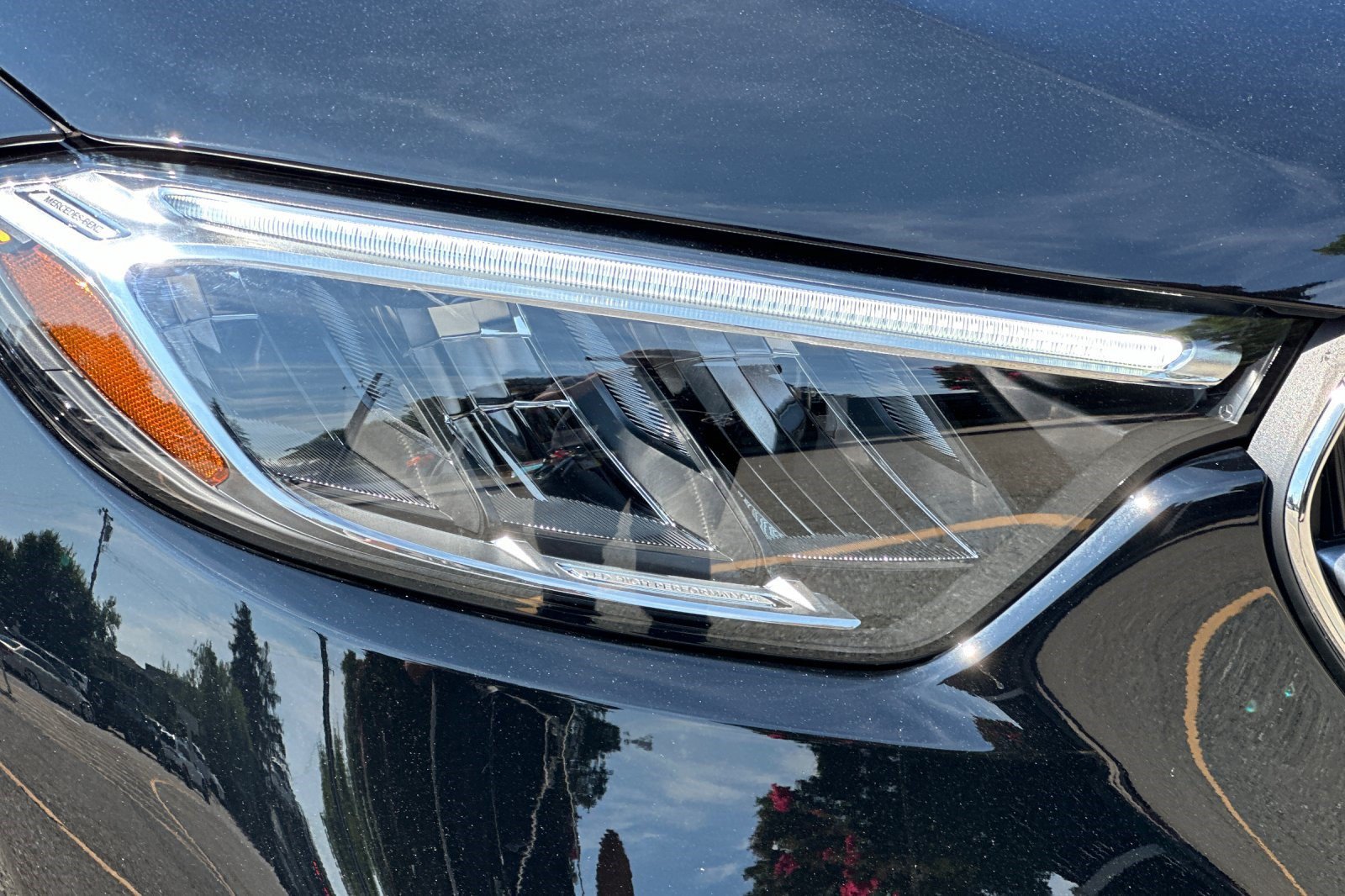 Certified 2025 Mercedes-Benz GLC 350e 4MATIC image 12